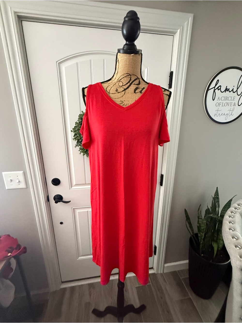 Time and Tru Red Cold-Shoulder V-Neck Tunic Dress